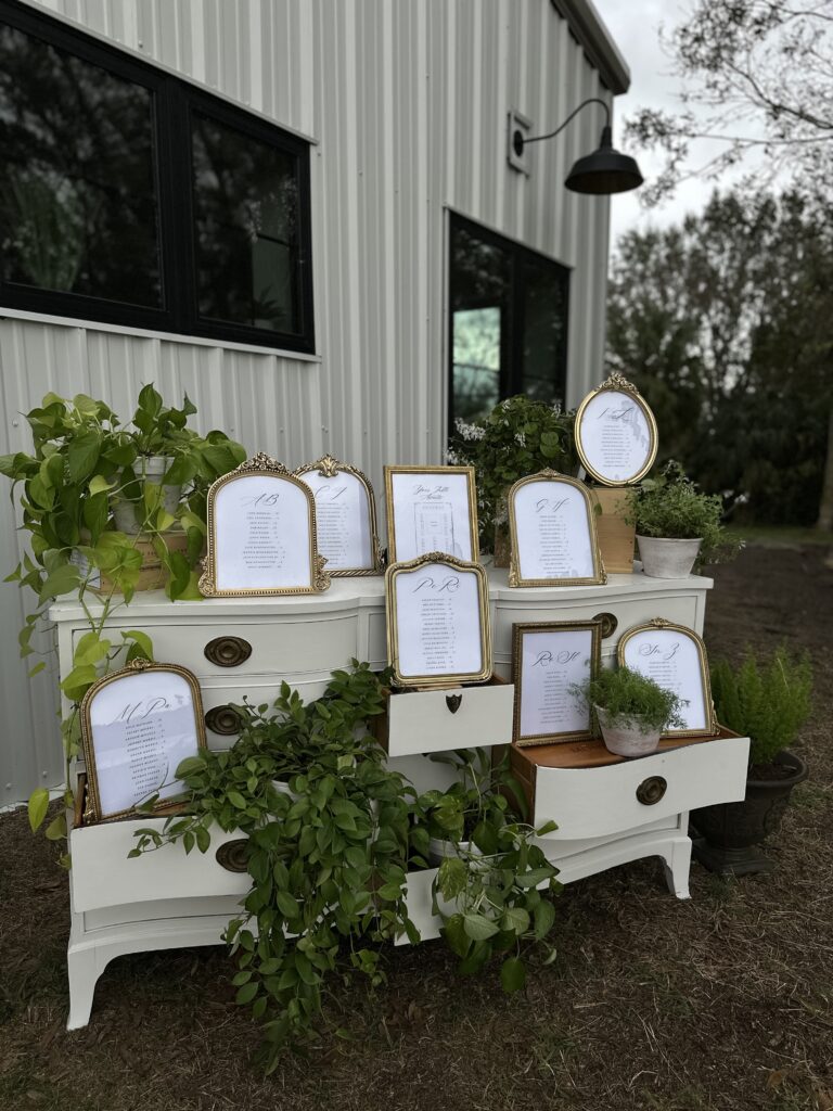 unique seating chart for weddings, wedding details, central florida wedding venue,
