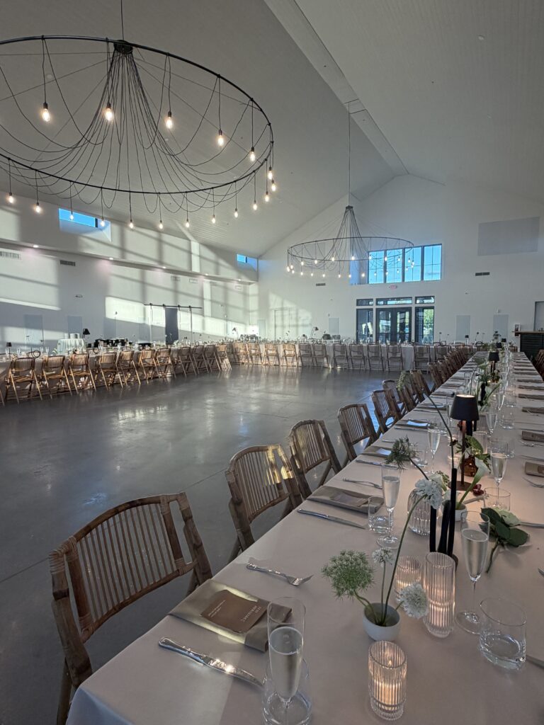 family style seating for wedding at wedding venue near Kissimmee