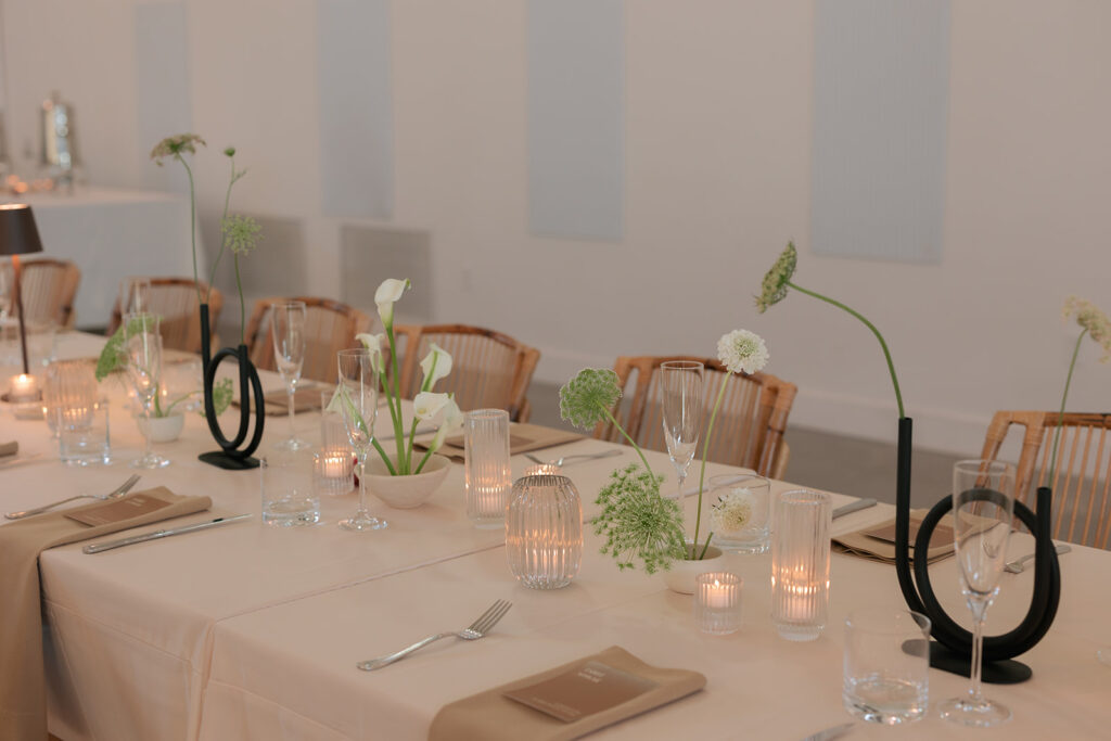 reception table decor at wedding venue in Central Florida, wedding venue lighting