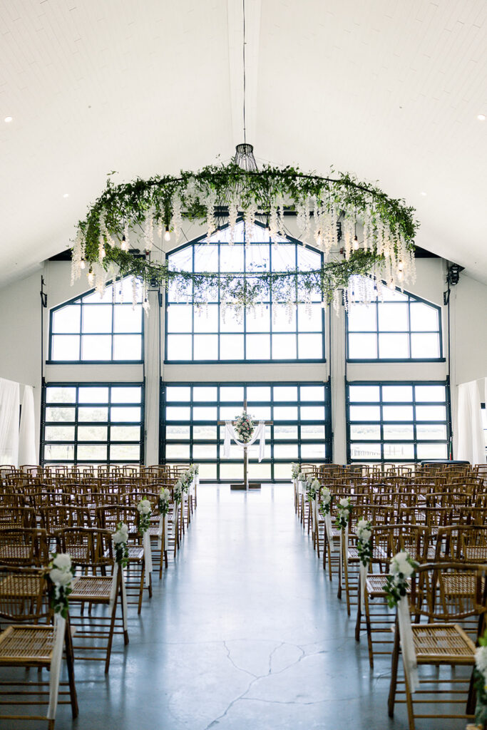 indoor wedding ceremony on Lake Tohopekaliga in Saint Cloud, Florida