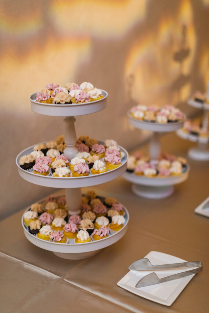 mini cupcake dessert at wedding at in Central Florida, wedding desserts in Saint Cloud